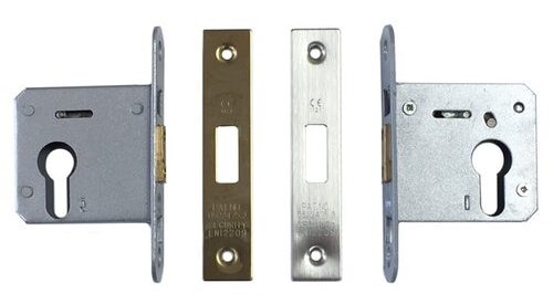 The different parts of a Euro cylinder lock.